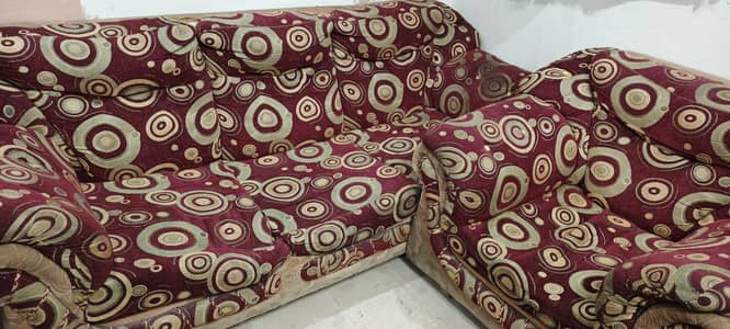 Old 7 seater sofa used