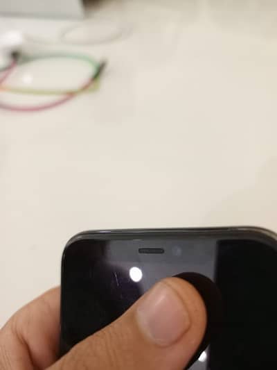Iphone 11 pro (factory unlock)