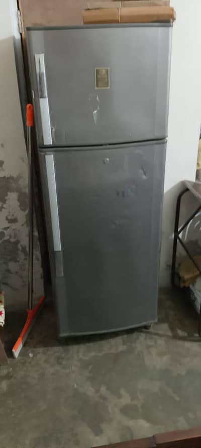 dawlance Large frig inverter