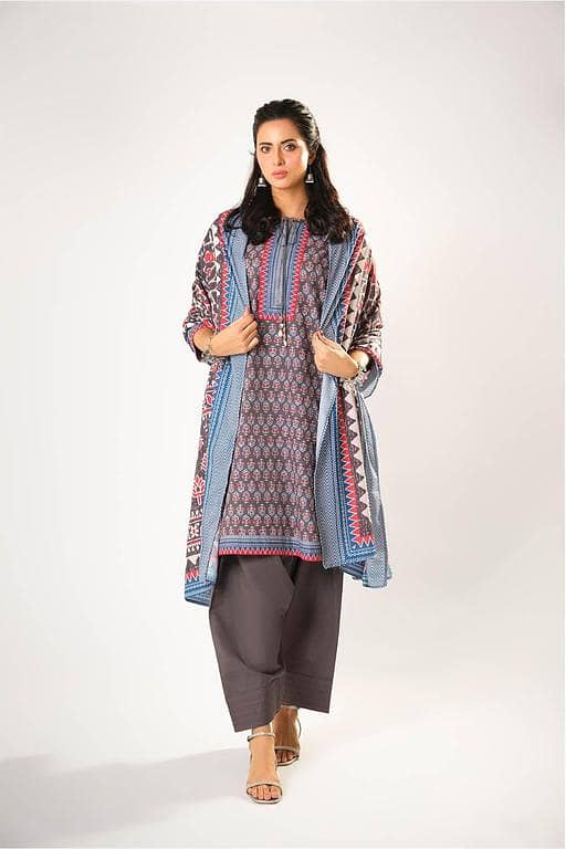 Women winter clothes | Grey & Multicolor | Casual 3 Piece Suit | Cotton Khaddar Printed | LAD-03196