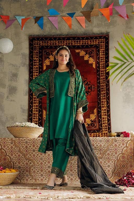 GBD-02985 | Green & Multicolor | Casual Plus 3 Piece Suit | Cotton Dobby Dye over Gold Print