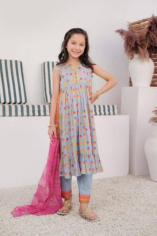 KBD-03041 | Grey & Multicolor | Casual Plus 3 Piece Suit | Cotton Gold Lawn Printed