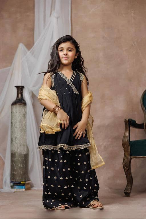 KDD-03018 | Black & Gold | Formal 3 Piece Suit | Viscose Raw Silk