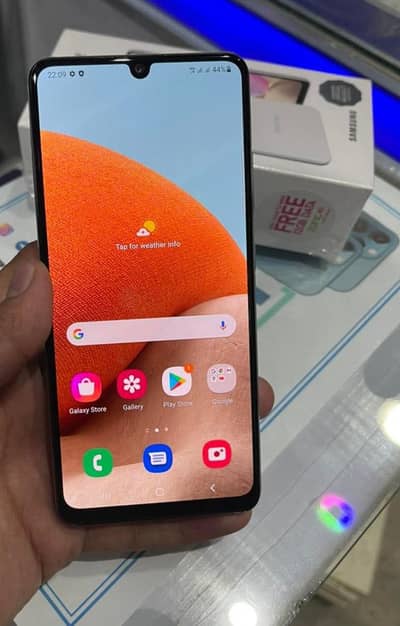 Samsung a32 6gb 128 GB PTA approed 03491985949 my WhatsApp number