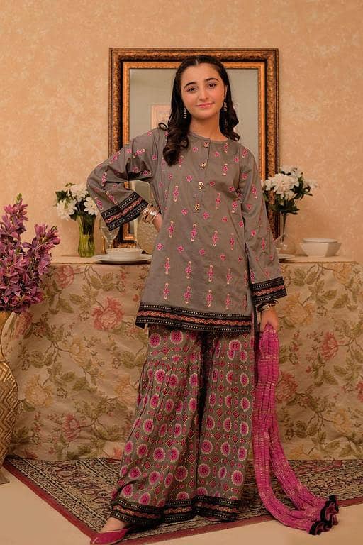 GBD-02951 | Gray & Multicolor | Casual Plus 3 Piece Suit | Cotton Lawn Gold Printed