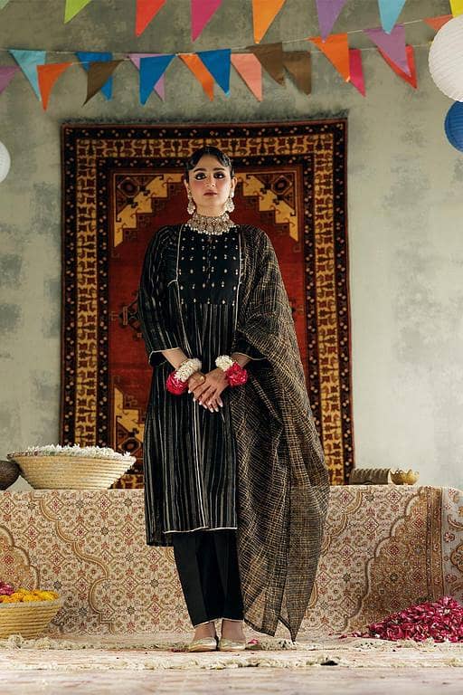 LBD-02973 | Black & Gold | Casual Plus 3 Piece Suit | Cotton Dobby