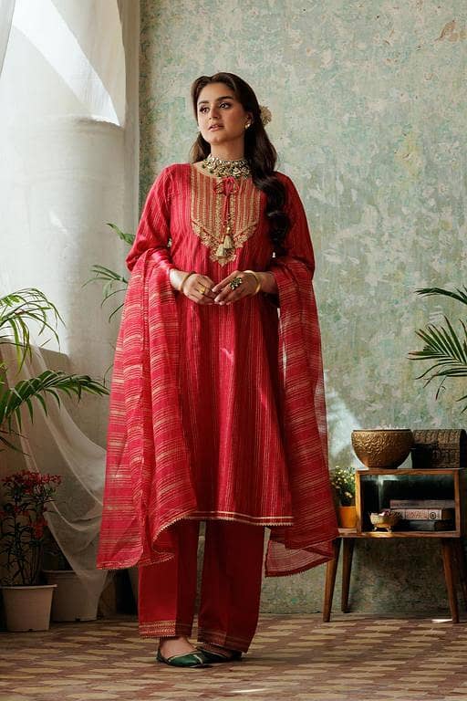 LBD-02974 | Red & Gold | Casual Plus 3 Piece Suit | Cotton Dobby