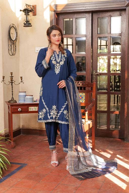 LDD-02739 | Dark Blue & Gold | Formal 3 Piece Suit | Viscose Raw Silk
