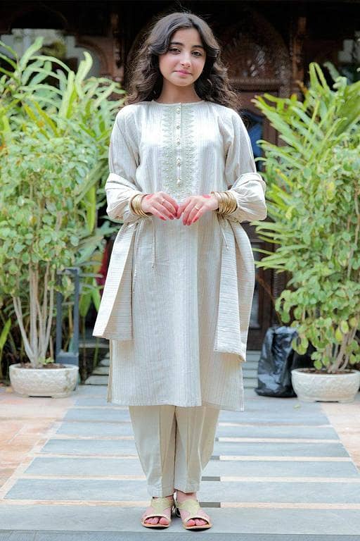 GBD-02627 | Off White & Multicolor | Casual Plus 3 Piece Suit | Cotton Dobby Jacquard