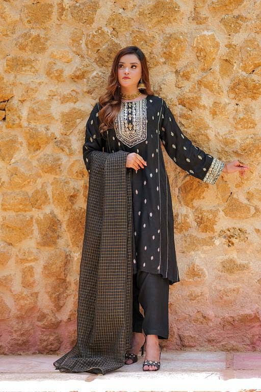 LDD-02741 | Black & Gold | Formal 3 Piece Suit | Viscose Raw Silk