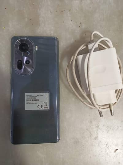 10/10 condition no repair with box& charge