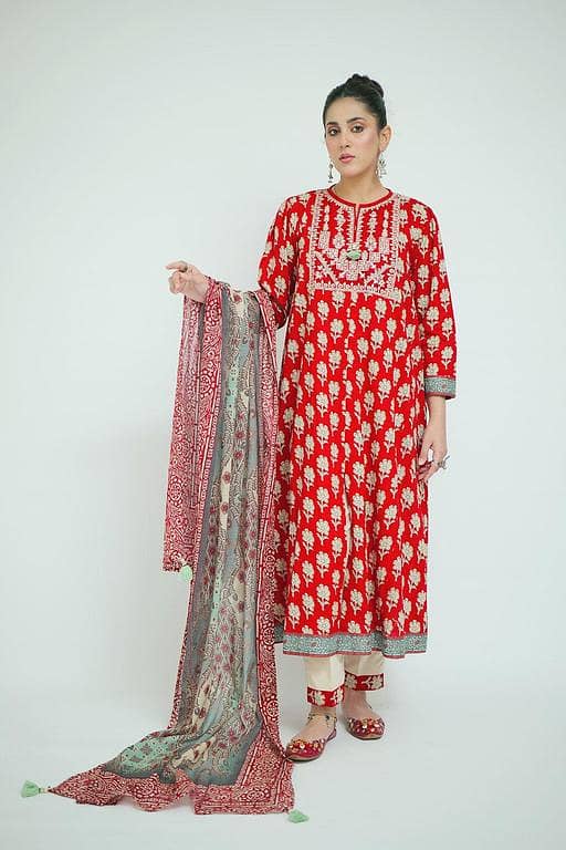 LAD-02686 | Red & Multicolor | Casual 3 Piece Suit  | Cotton Lawn Printed