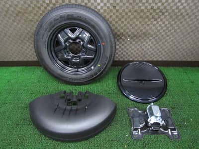 Suzuki Jimny Spare Tyre With Brackets