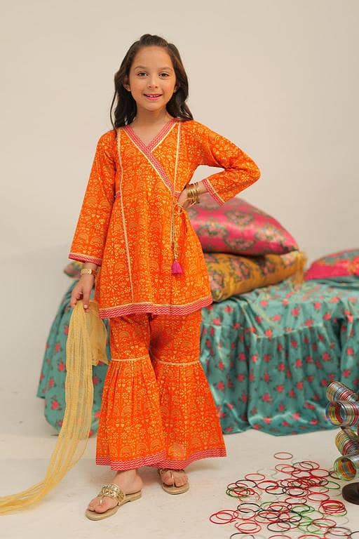 KBD-02526 | Orange & Gold | Casual Plus 3 Piece Suit | Cotton Gold Printed Lawn