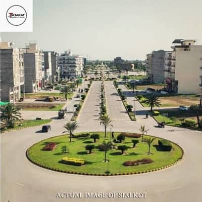 10 Marla Plot Near Market Available For Sale