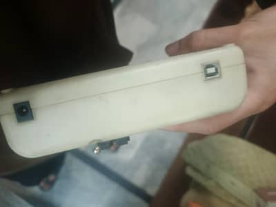 1: TL866 Device with cable 2: RT809h device