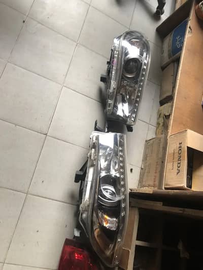 Vigo hilux dala headlights and back lights in lush condition