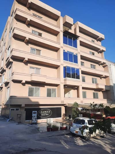 2 Bed Furnished Flat for Rent in Bahria Town Phase 1 Safari Villa Diamond Tower