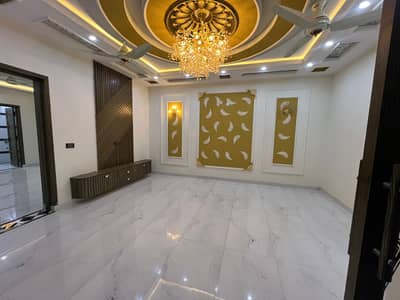Brand New 8 Marla Lower Portion for Rent | 2 Bed + TV Lounge + Drawing Room + Garage | Near Canal & Doctors Hospital | Ali Villas Society, Wafaqi Colony