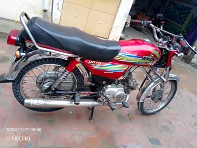 Unique 70 bike 2018 model in good condition contact at 03115331165