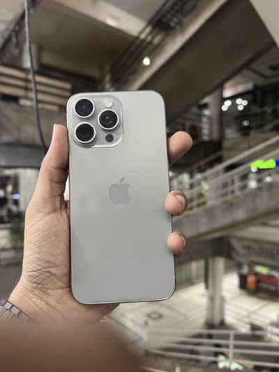 Iphone 15 pro max Natural titanium 10/10