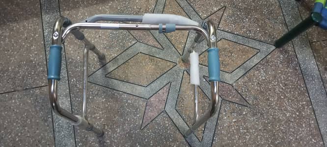 Walker and wheelchair Port