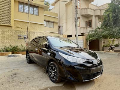 TOYOTA YARIS 2021 1.5 ATIV ALMOST ORIGINAL PAINT BRAND NEW CONDITION