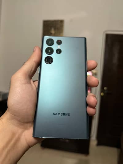Samsung Galaxy S22 Ultra 12/256, 10/10 Condition