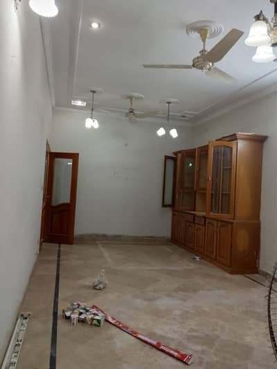 Ground Floor For Rent in G-13 (10 Marla)