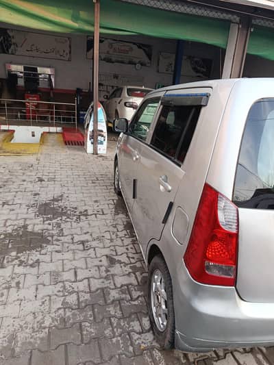 no need work just drive very urjent sale 03053039090 03318765452