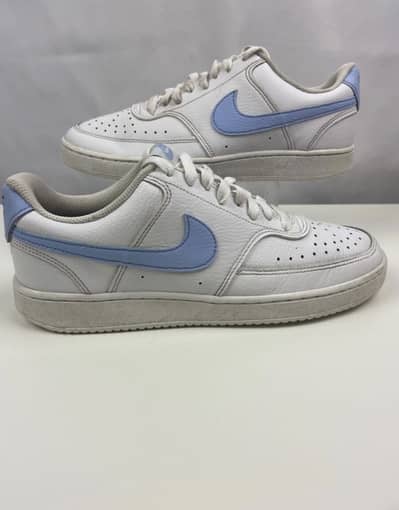 Nike, jordan all type of used shoes available