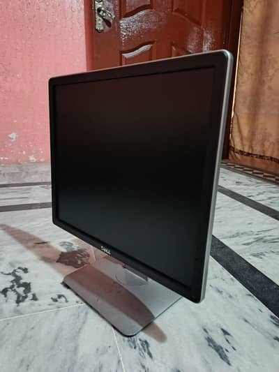 Dell 19" Led For Sale