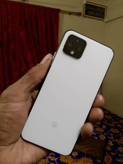google pixal 4 all okay 10 by 9 condition approved 4GB 64 GB