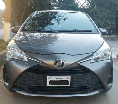 Vitz 1.0cc Auto 18/22 Mdl Total Genuine 4 Grade Car