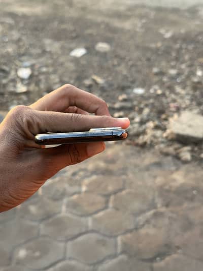 I phone 11 pro max non pta