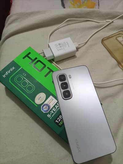 infinix hot 50 pro complete box new condition (final price)