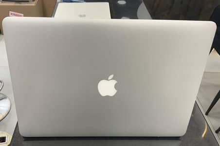MacBook Pro 2015,15 inch, Retina, 16GB, RAM, 256GB SSD Used