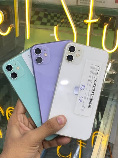 Apple iPhone 11 | 64GB | Water Pack | Battery 85-95%