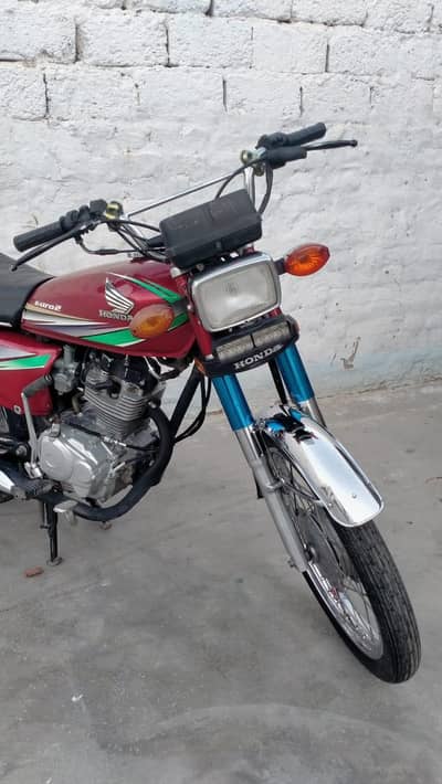 Honda CG 125 urgent for sale Quetta number O3+25*49=84,I9I