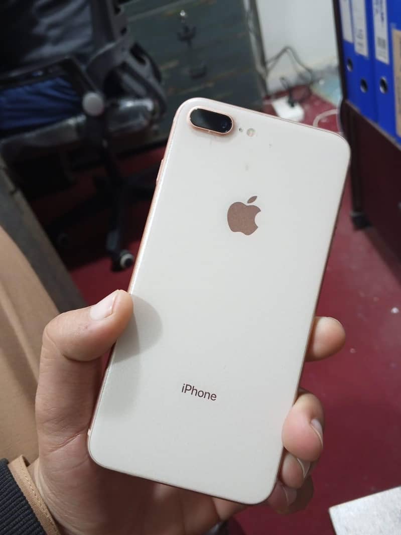 iphone 8 plus 5