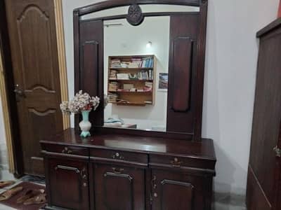 dressing table for sale