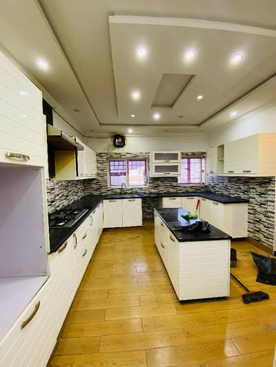 G11 Islamabad 4 Bedroom Upper Position Available For Rent