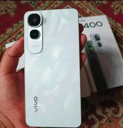 Vivo y 400 5G 12/256 10 month warranty urgent sale connect OLX