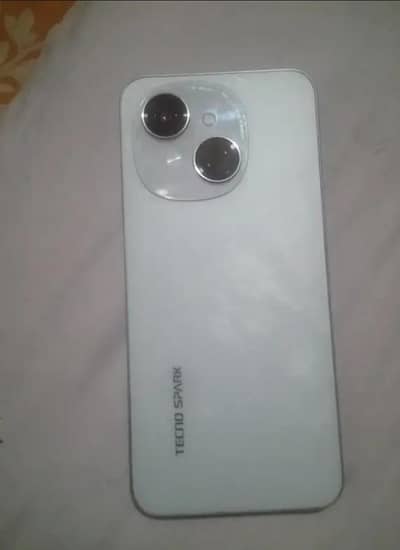 BLACK COLURE MA AVAILABLE HA