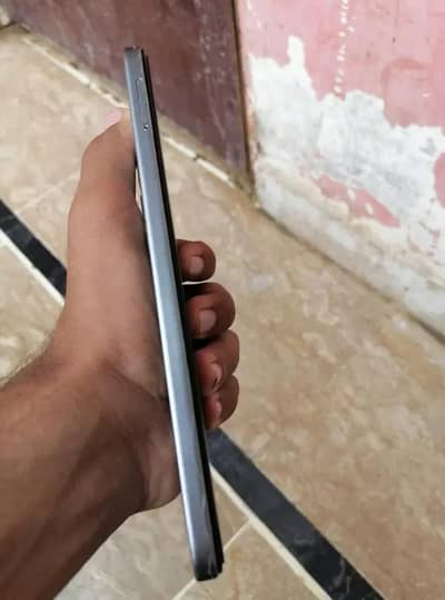 Infinix hot 50 pro 8+128 penal change he finger field 03292308204