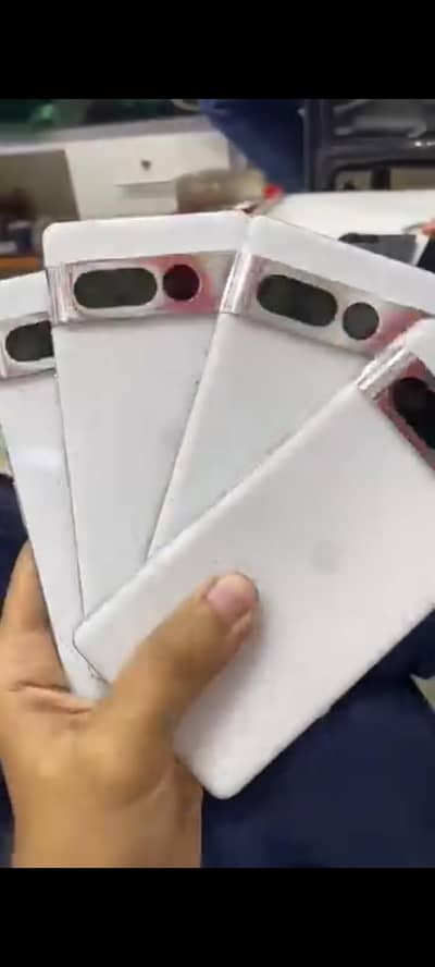 *GOOGLE PIXEL 7 PRO*