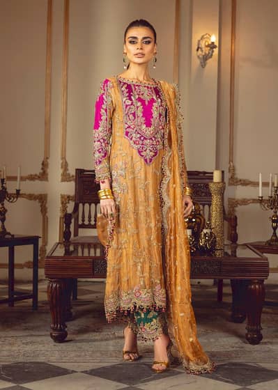 Sara Rohale Asghar Dress for Mehndi Event