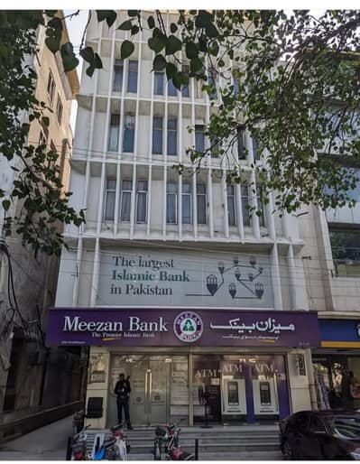 Mall Road Lahore 15 Marla Commercial Plaza With Bank Tenant For Sale