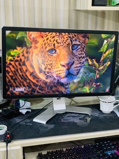 BUDGET GAMING AND EDITING PC WITH 24” LED - URGENT SELL