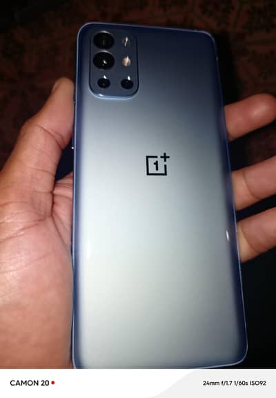 Oneplus 9r 8 256 Dual Global in awesome 10/10 condition amoled 120hz